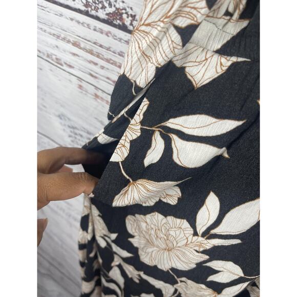 Torrid Dress Womens 2X 18-20 Black Floral Midi Ruffle Surplice Gauze Dress - Picture 6 of 14